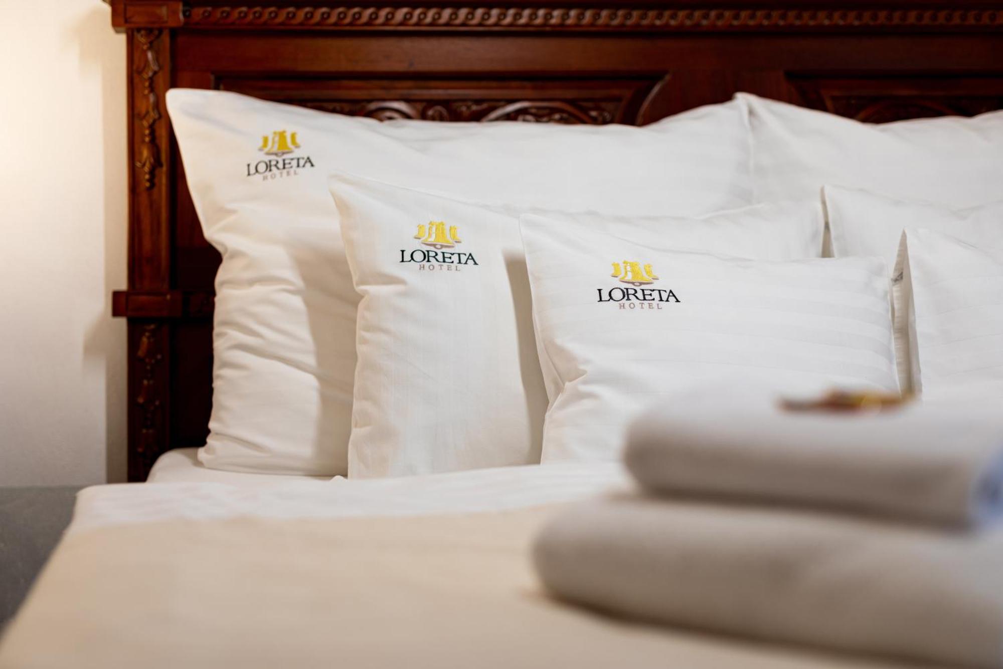 Loreta Hotel Prague Luaran gambar