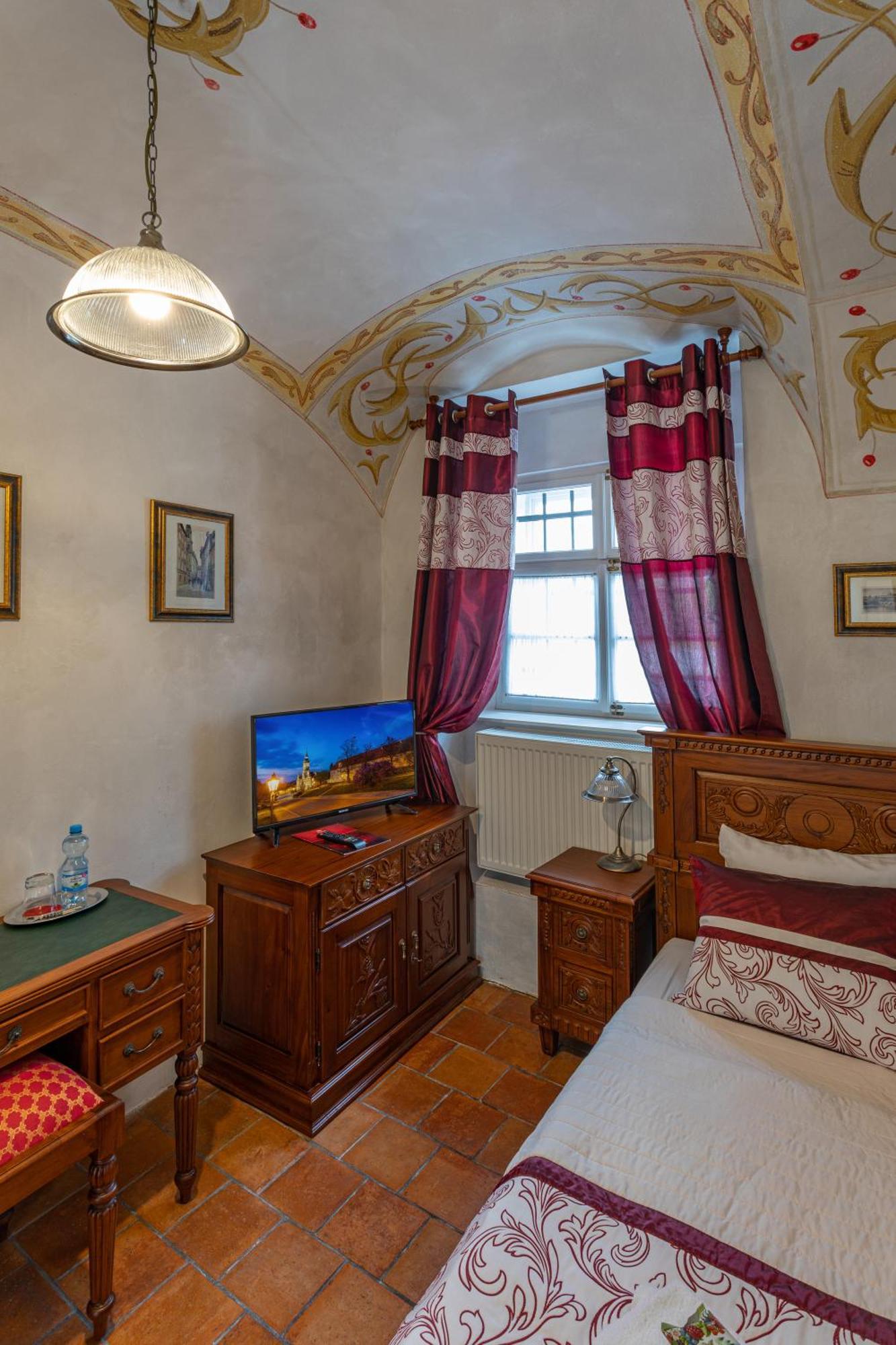 Loreta Hotel Prague Bilik gambar